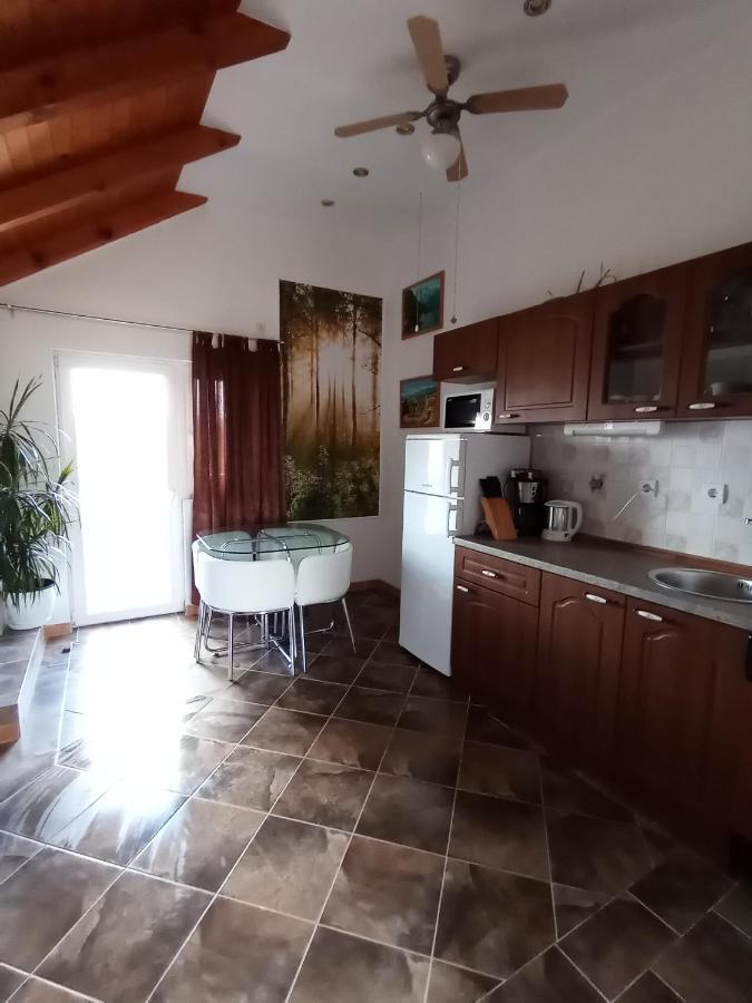 Apartments Ivankovic Stari Grad  Exterior photo